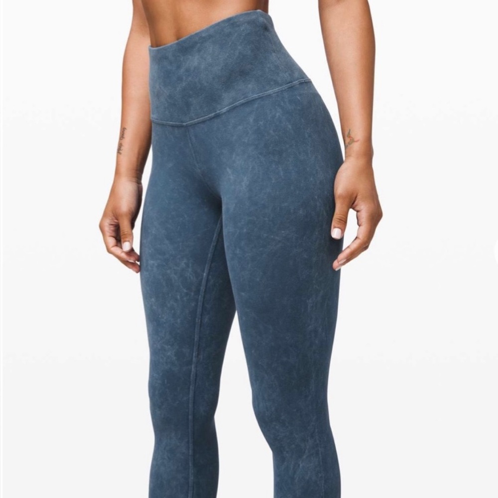 Lululemon wonder under blue acid wash tights 8